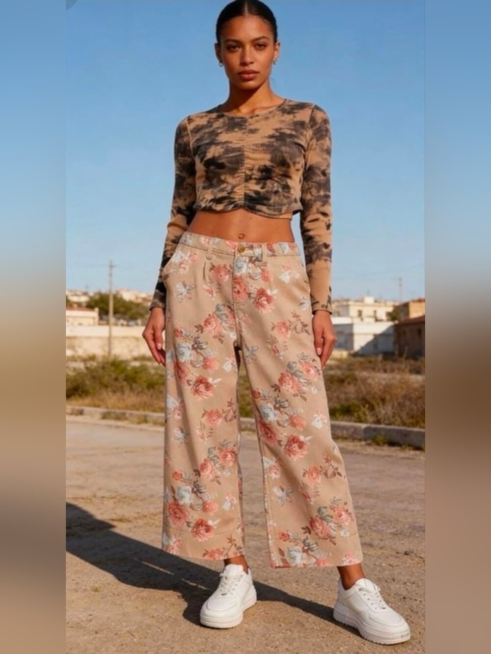 Loveimgs Khaki Floral Wide-Leg Baggy Mid-Rise Jeans - Picture 4 of 12